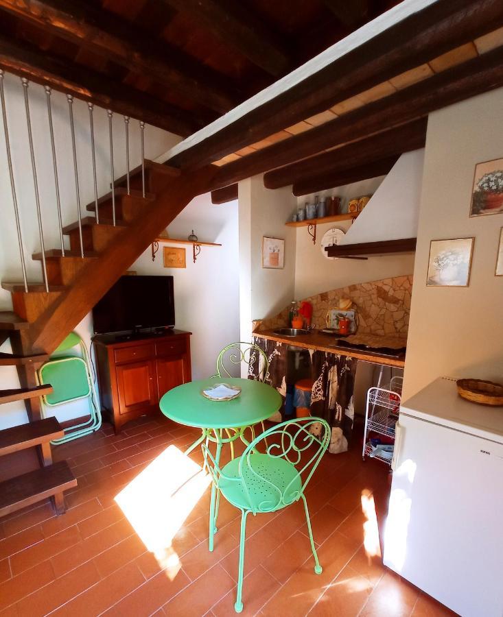 B&B Badde Cubas Usini Екстер'єр фото